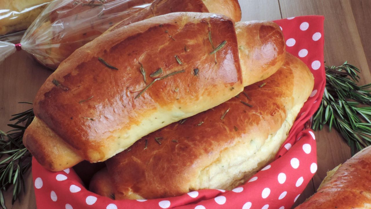 Pão caseiro com azeite