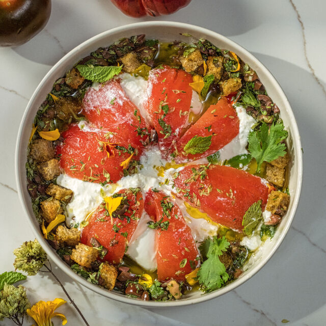 Salada alentejana com azeite